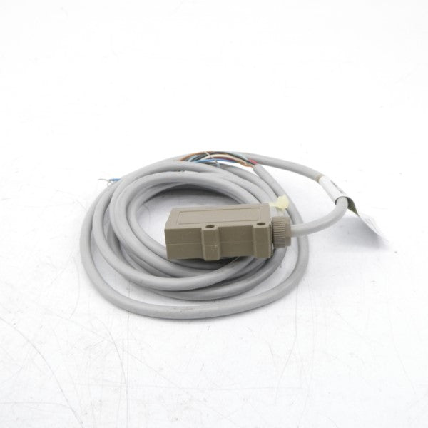 CUTLER HAMMER E65VBL3 SER. A1 10-30VDC NSMP