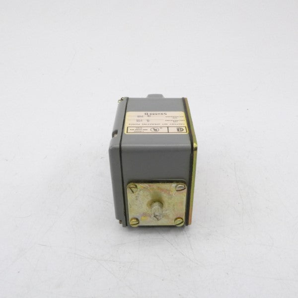 SQUARE D 9012ACW-5 SER. B 600V 5A NSNP