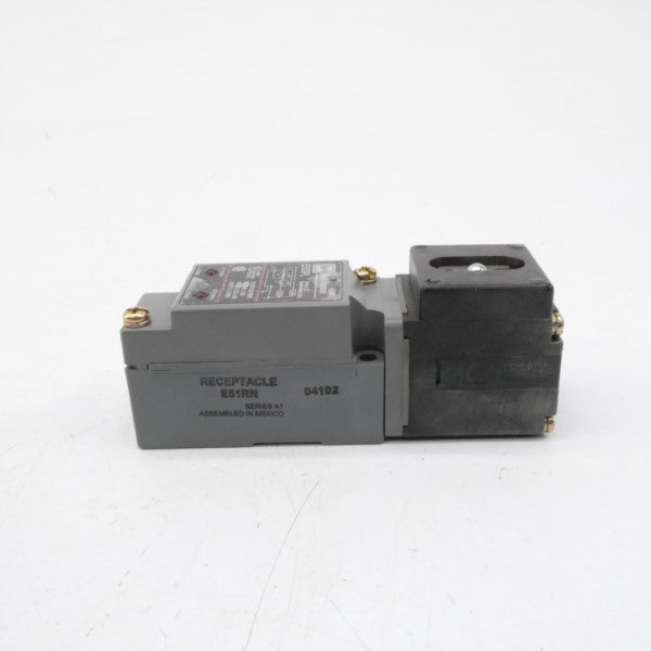 CUTLER HAMMER E51PLF33 SER. C1 10-30VDC NSMP