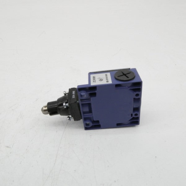 TELEMECANIQUE XCKM102 240V 3A NSMP