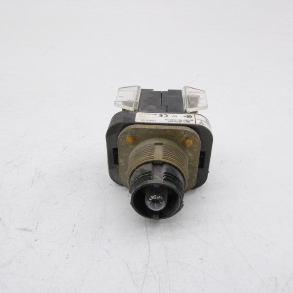 ALLEN BRADLEY 800T-QA10A SER. T 120VAC/DC (AS PICTURED) (WH) NSMP