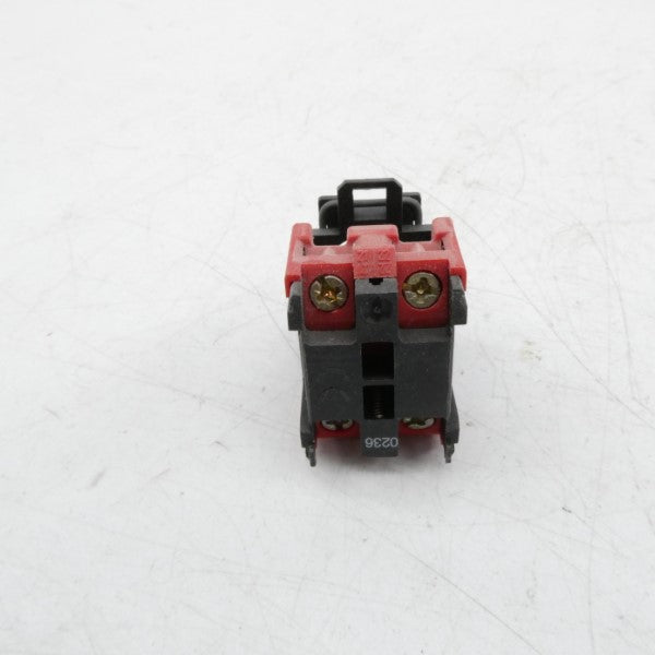 TELEMECANIQUE DA02 500V 4A NSNP