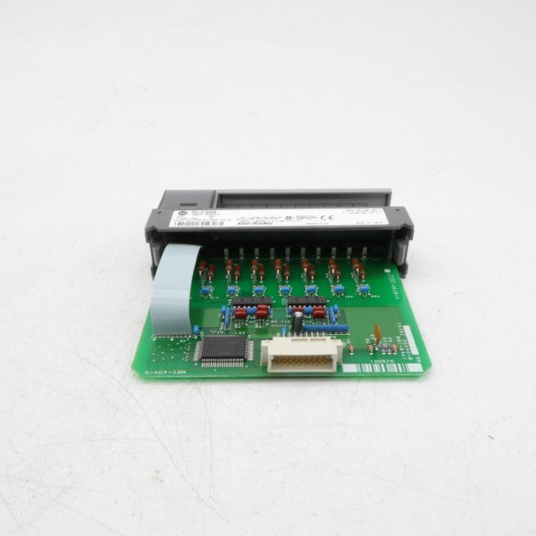 ALLEN BRADLEY 1746-IB8 SER. A 10-30VDC (BR/WH) NSMP