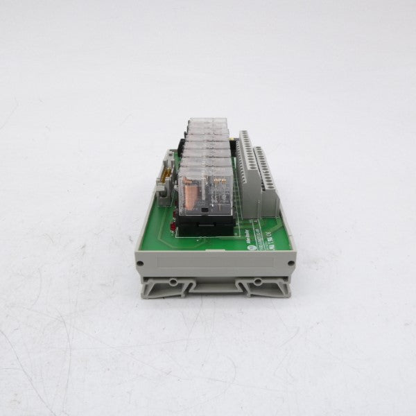 ALLEN BRADLEY 1492-XIM20120-8R SER. A 96-132VAC (BR/WH) NSMP