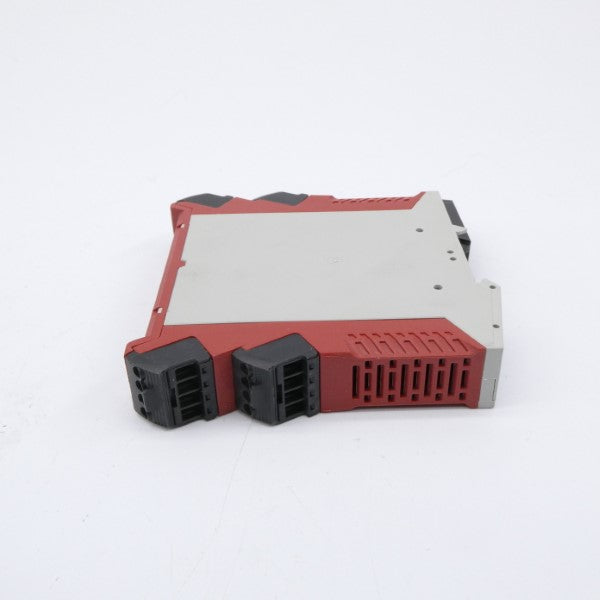 ALLEN BRADLEY 440R-EM4R2 SER. A 24VDC 2A (WH) NSMP