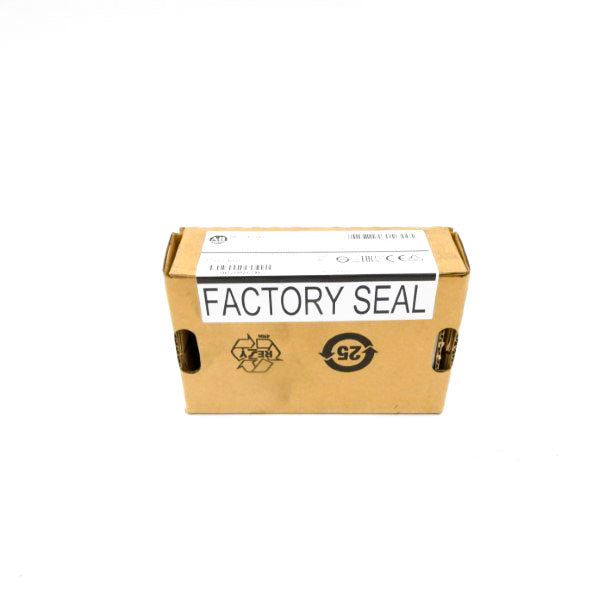 ALLEN BRADLEY 1762-IA8 SER. A 120VAC DATE: 2018 REV. C NSFS
