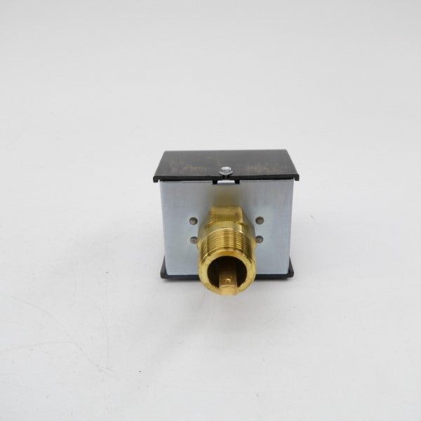 MCDONNELL & MILLER 114400 FS4-3 120/240VAC 160PSI 1" NSMP