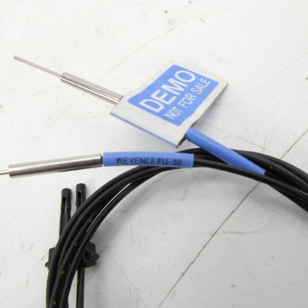 KEYENCE FU-32 NUPI