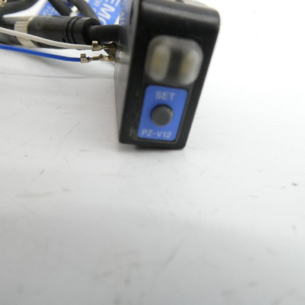 KEYENCE PZ-V12 (AS PICTURED) NUPI