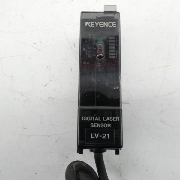 KEYENCE LV-21 UNMP