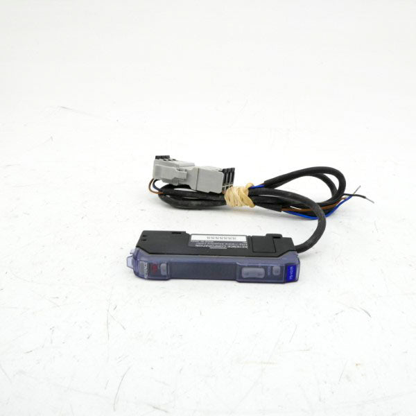 KEYENCE FS-V21R 12-24VDC UNMP