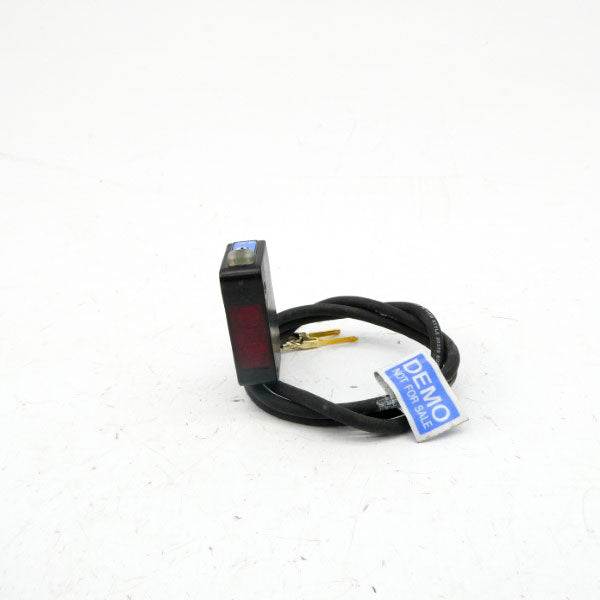 KEYENCE PZ-M11 12-24VDC UNMP
