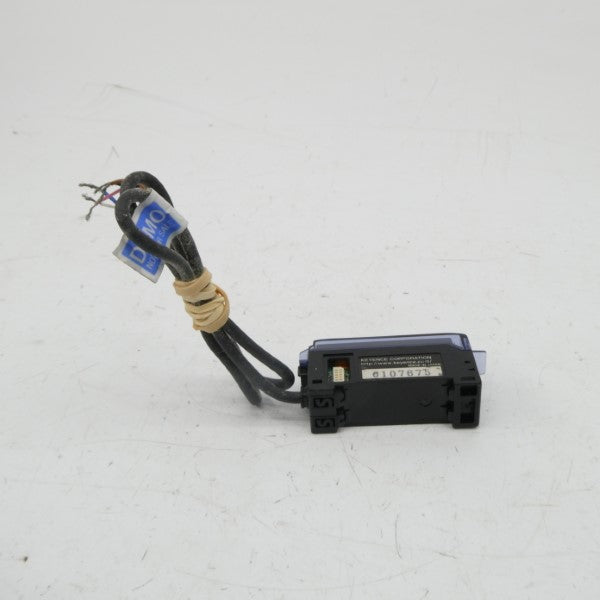 KEYENCE FS-V1 12-24VDC UNMP