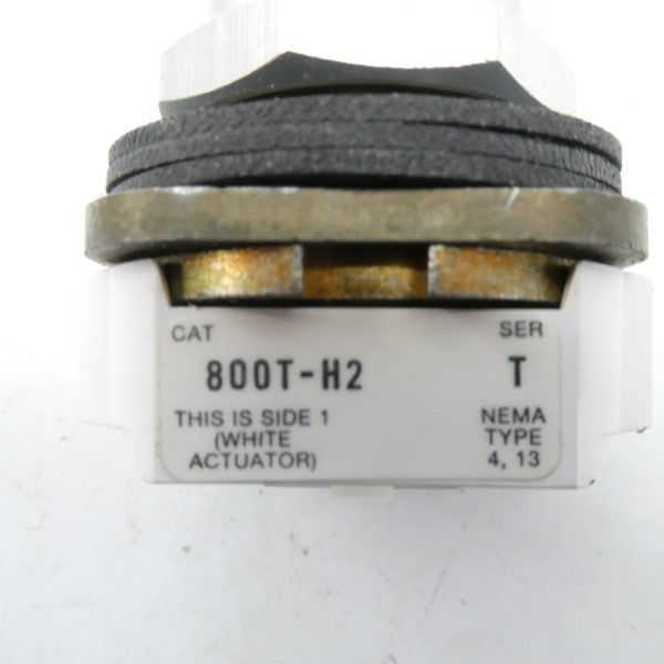 ALLEN BRADLEY 800T-H2 SER. T (BK/YL) NSMP