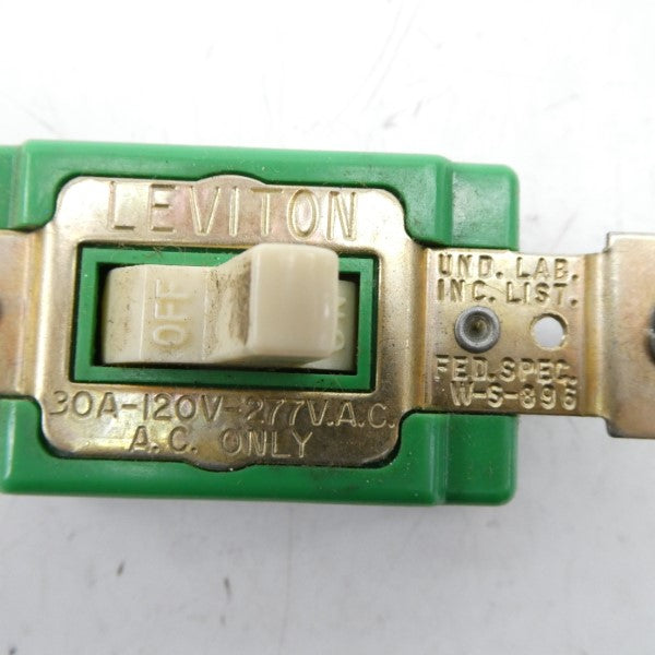 LEVITON W-S-896 120V 30A NSNP