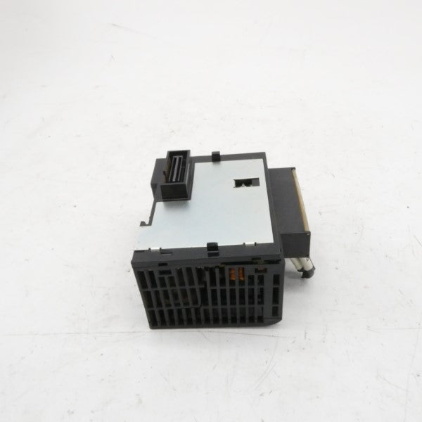 OMRON CJ1W-PA202 100-240VAC UNMP