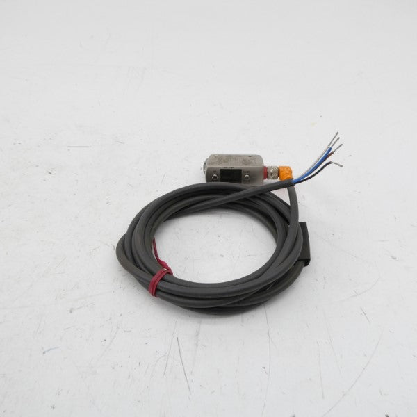 KEYENCE LR-ZB250CP 10-30VDC UNMP
