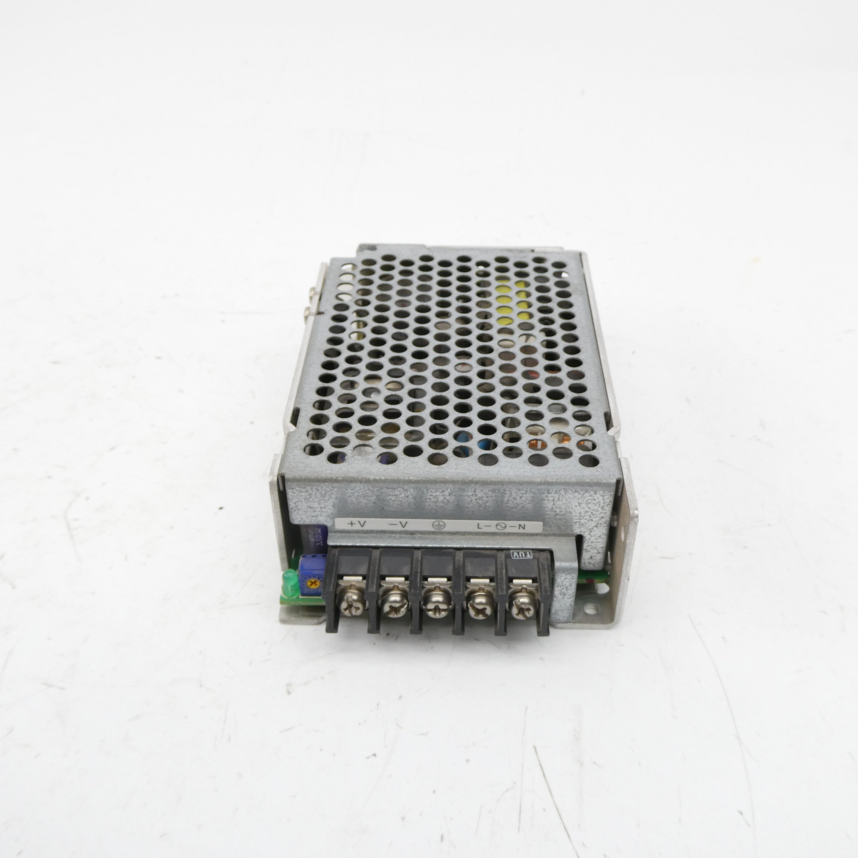 OMRON S8PS-05024C 100-240VAC 0.9A NSNP