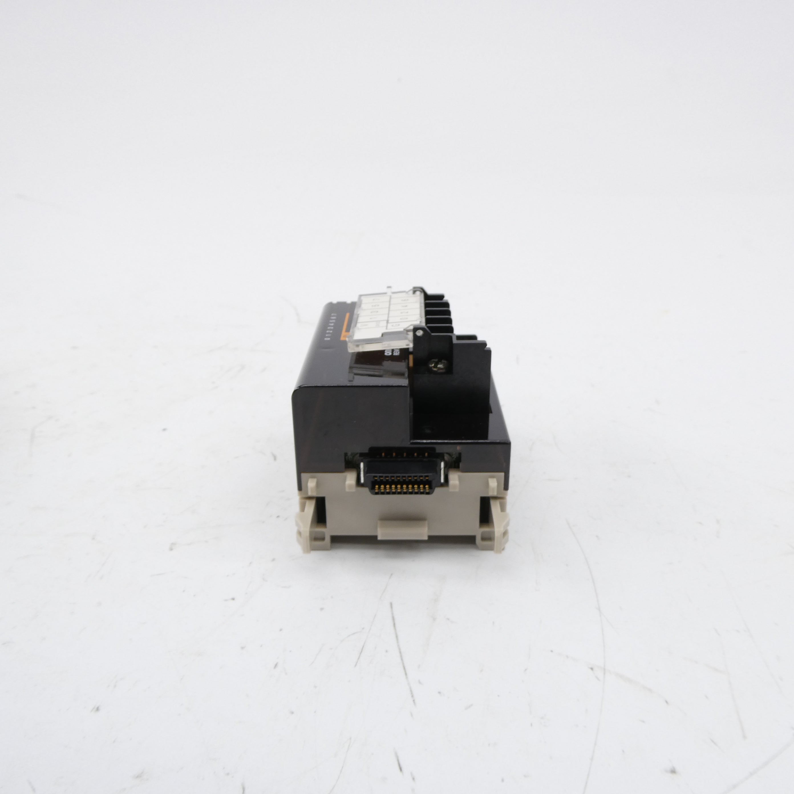 OMRON XWT-ID08 24VDC NSMP