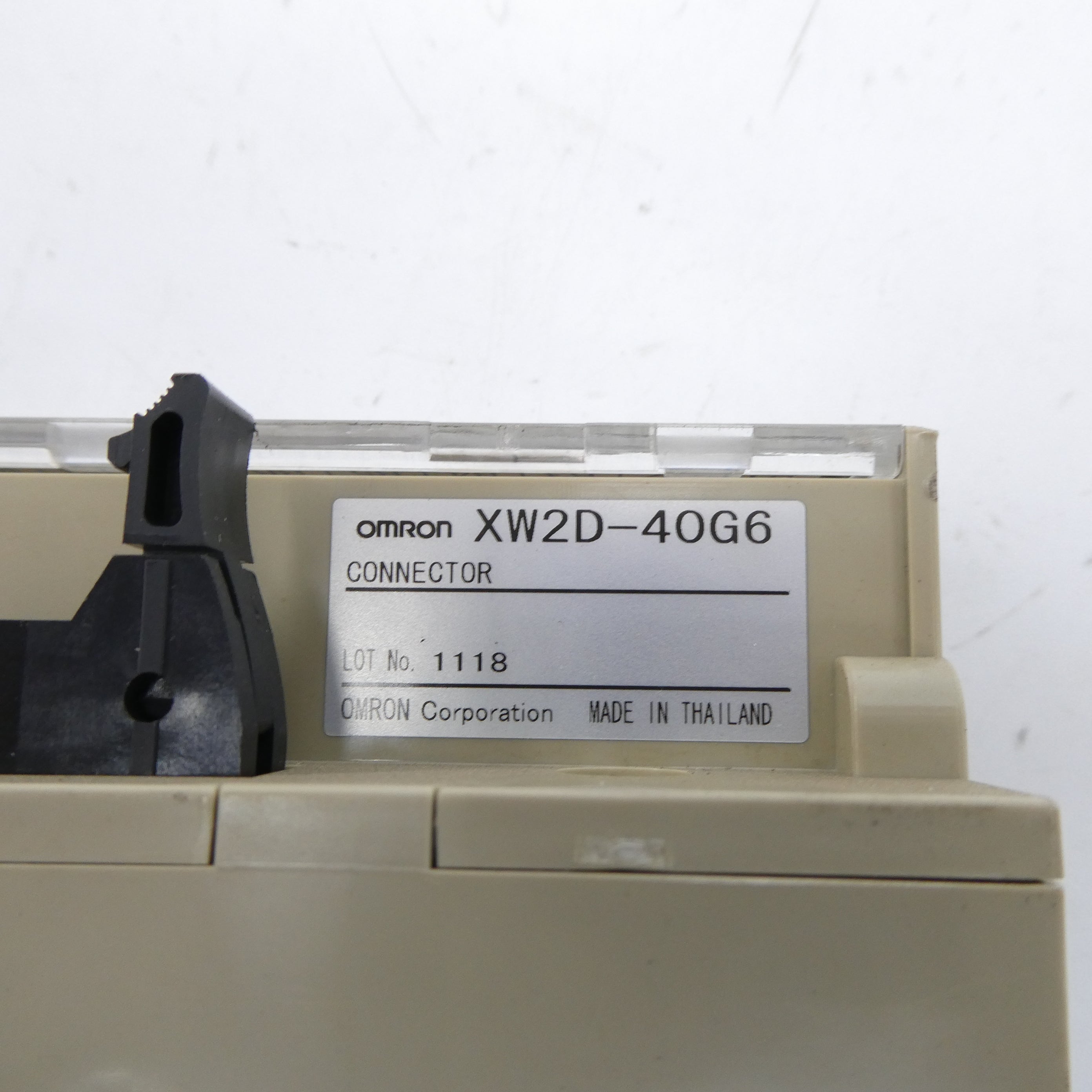 OMRON XW2D-40G6 NSNP
