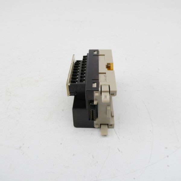 OMRON XWT-ID16 24VDC NSMP
