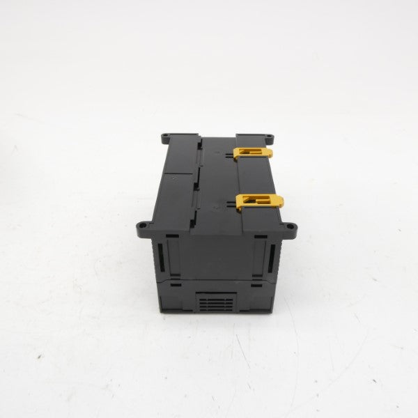 OMRON CP1L-EM40DR-D VER. 1.1 24VDC NSMP