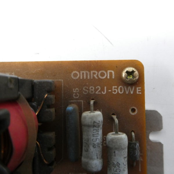 OMRON S82J-0524 100-240VAC 1.4A NSNP