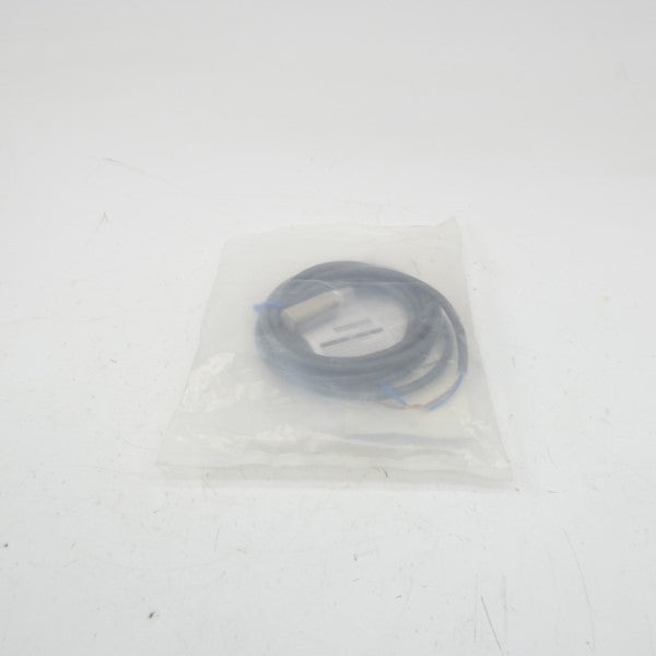 OMRON E2EM-X8X1 12-24VDC 2M NSMP