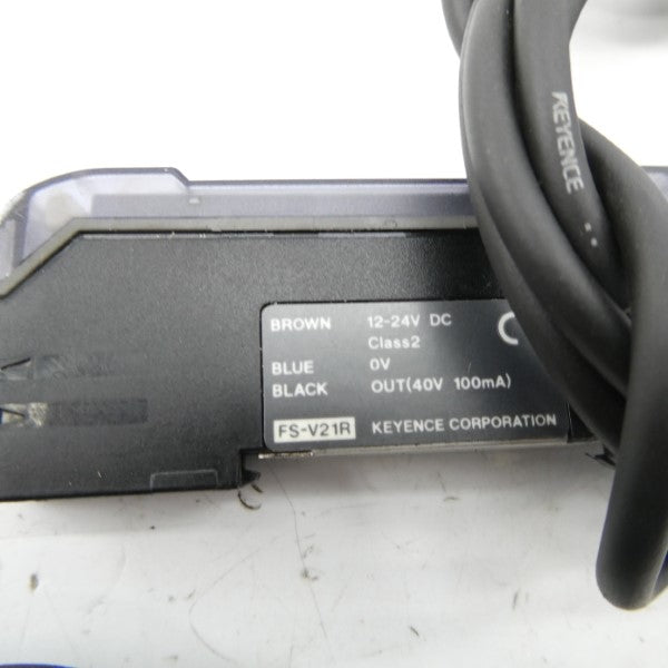 KEYENCE FS-V21R W/ FU-77V 12-24VDC UNMP