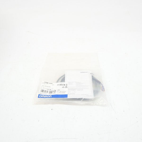 OMRON E2EM-X4X1 12-24VDC 2M NSMP