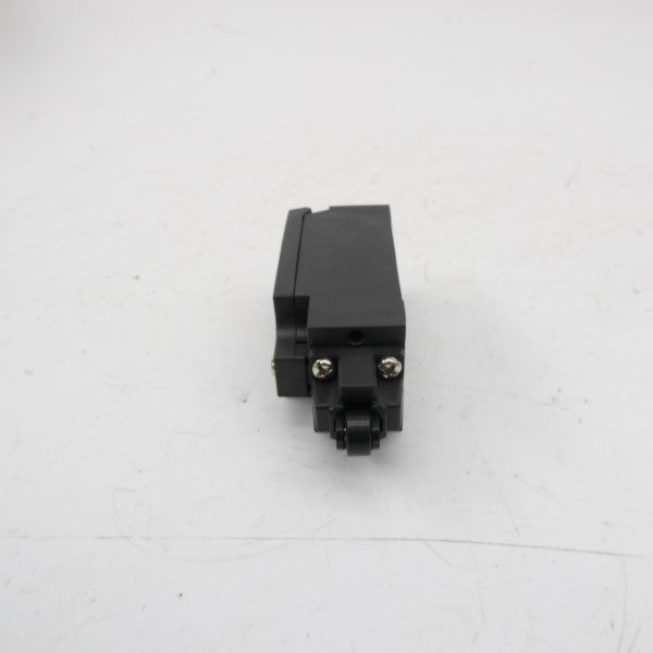 OMRON D4N-4132 240VAC 3A NSMP