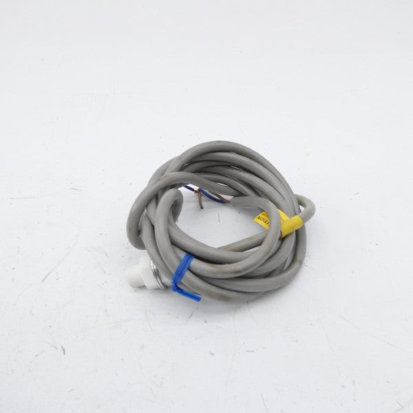 OMRON E2FQ-X2D1 12-24VDC 2M NSMP