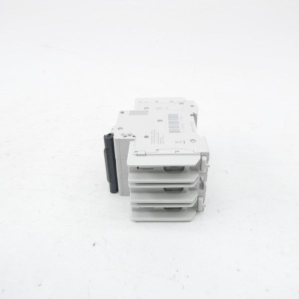 SCHNEIDER ELECTRIC M9F43303 277V 3A NSNP