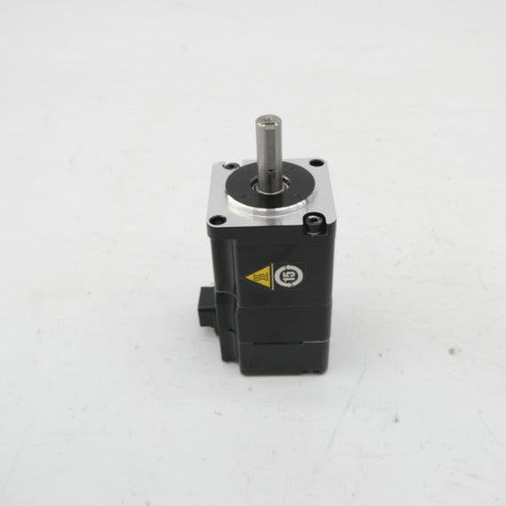 YASKAWA SGM7J-01A7D21 200V 0.85A NSNP