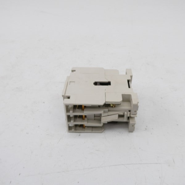 CUTLER HAMMER CE15FN3A SER. A1 110/120V 32A NSMP