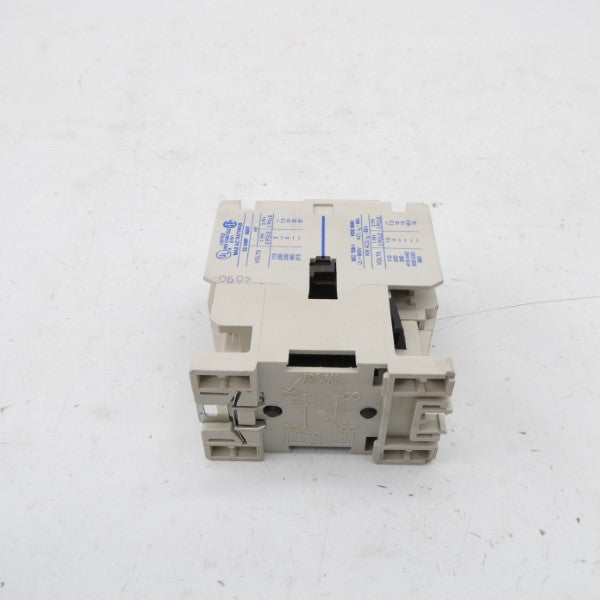 CUTLER HAMMER CE15FN3A SER. A1 110/120V 32A NSMP