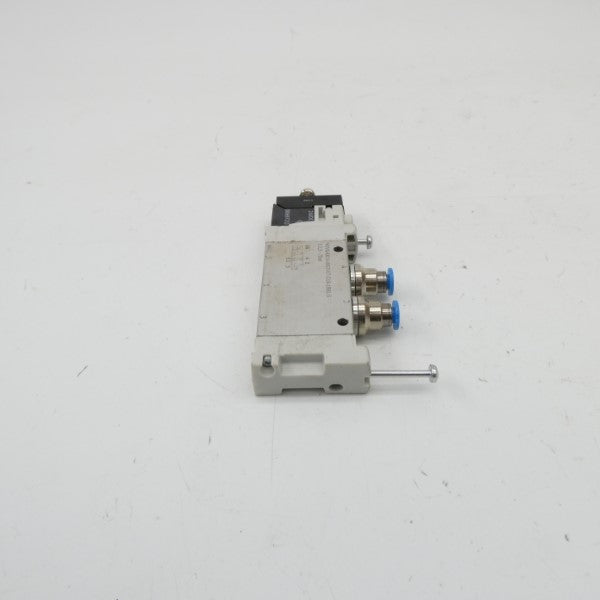 FESTO VUVG-LK14-M52-AT-G18-1R8L-S 24VDC UNMP