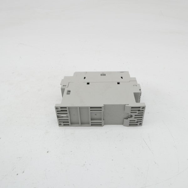 ALLEN BRADLEY 150-C3NBD SER. B F/W 2.11 200-480V (BR/WH) NSMP