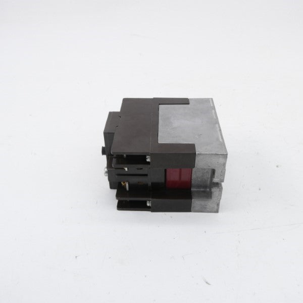 CUTLER HAMMER D26M-2 SER. A2 110/120V NSNP