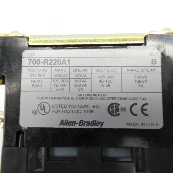 ALLEN BRADLEY 700-R220A1 SER. B 110/115-120V 3A (WH) NSMP