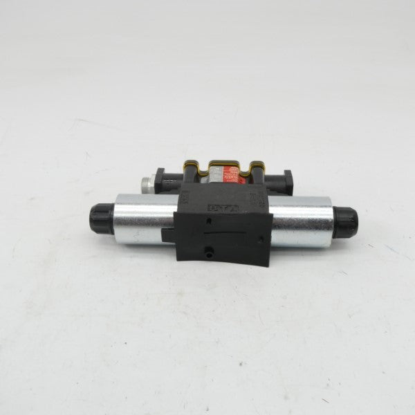 PARKER D1VW004CNJGJ56 24VDC 1.39A 5000PSI NSMP