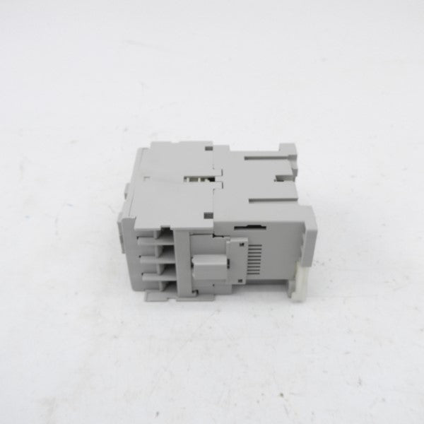 ALLEN BRADLEY 100-C09KJ400 SER. A 24VDC 32A (WH) NSMP
