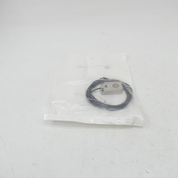 ALLEN BRADLEY 871FM-M10BA30-E2 SER. A 10-30VDC NSMP