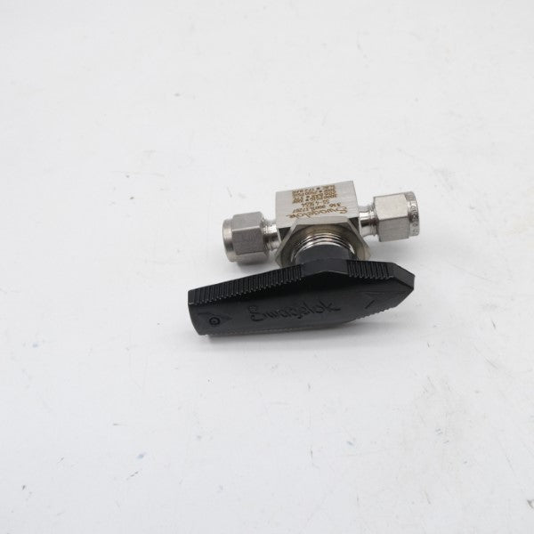 SWAGELOK SS-43GS4 3000PSI NSNP