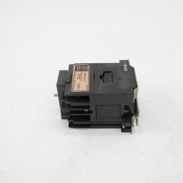GENERAL ELECTRIC CR120B04002 SER. A 110/120V NSNP