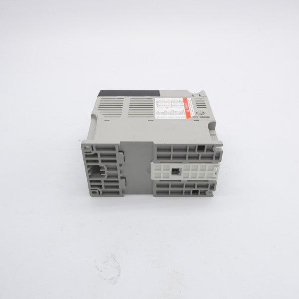 ALLEN BRADLEY 22A-B2P3N104 SER. A F/W 3.05 180-264VAC 2.5A NSNP