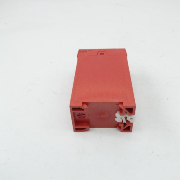 ALLEN BRADLEY 440R-E23031 SER. A 110/240V NSNP