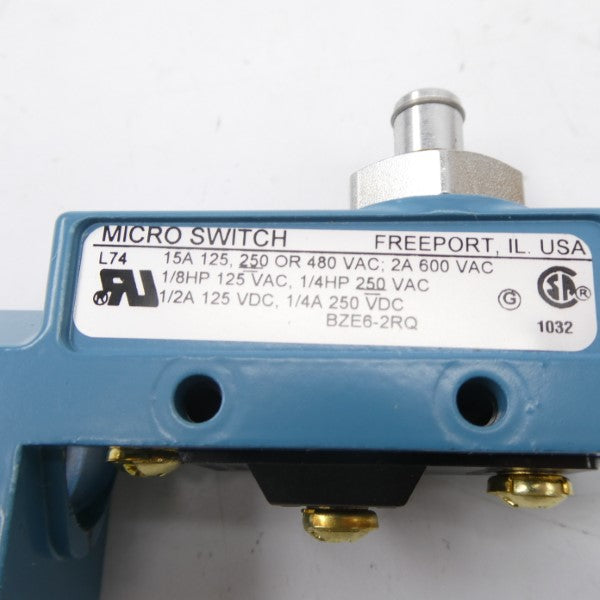 HONEYWELL BZE6-2RQ 600VAC 2A (AS PICTURED) NSMP