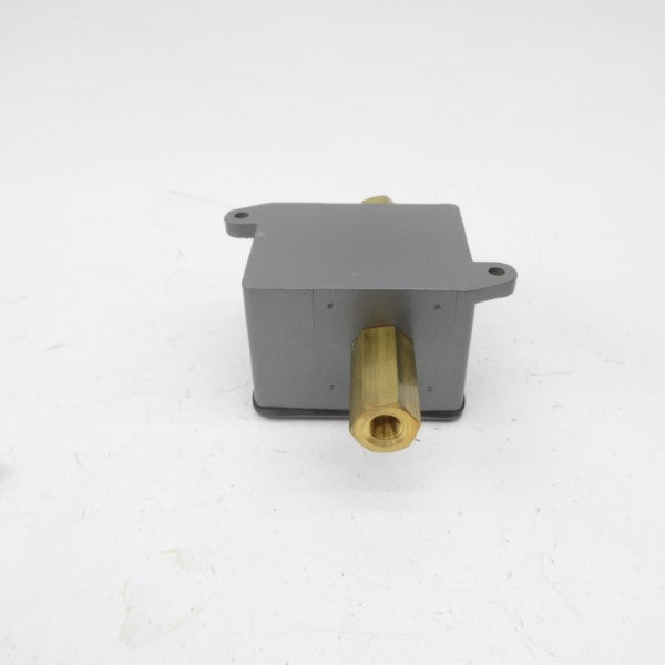 UNITED ELECTRIC J21K-254-9545 480VAC 15A 90PSI NSMP