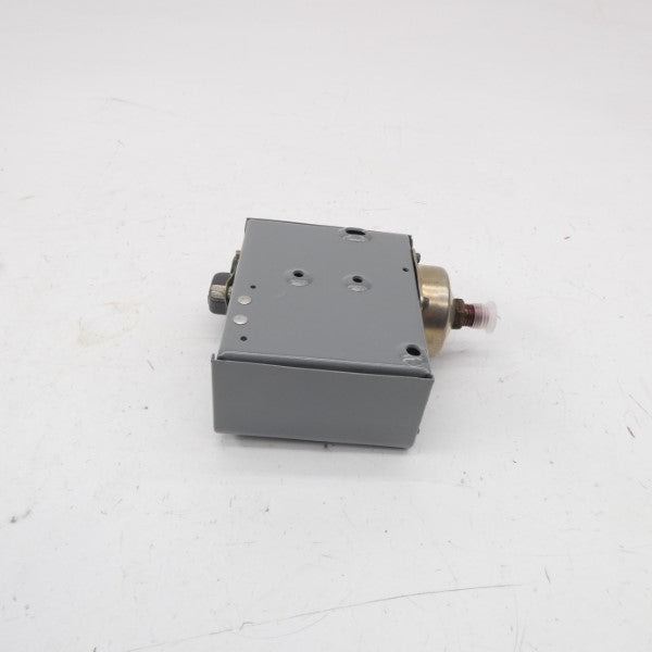 JOHNSON CONTROLS P70AB-1 100PSI NSMP